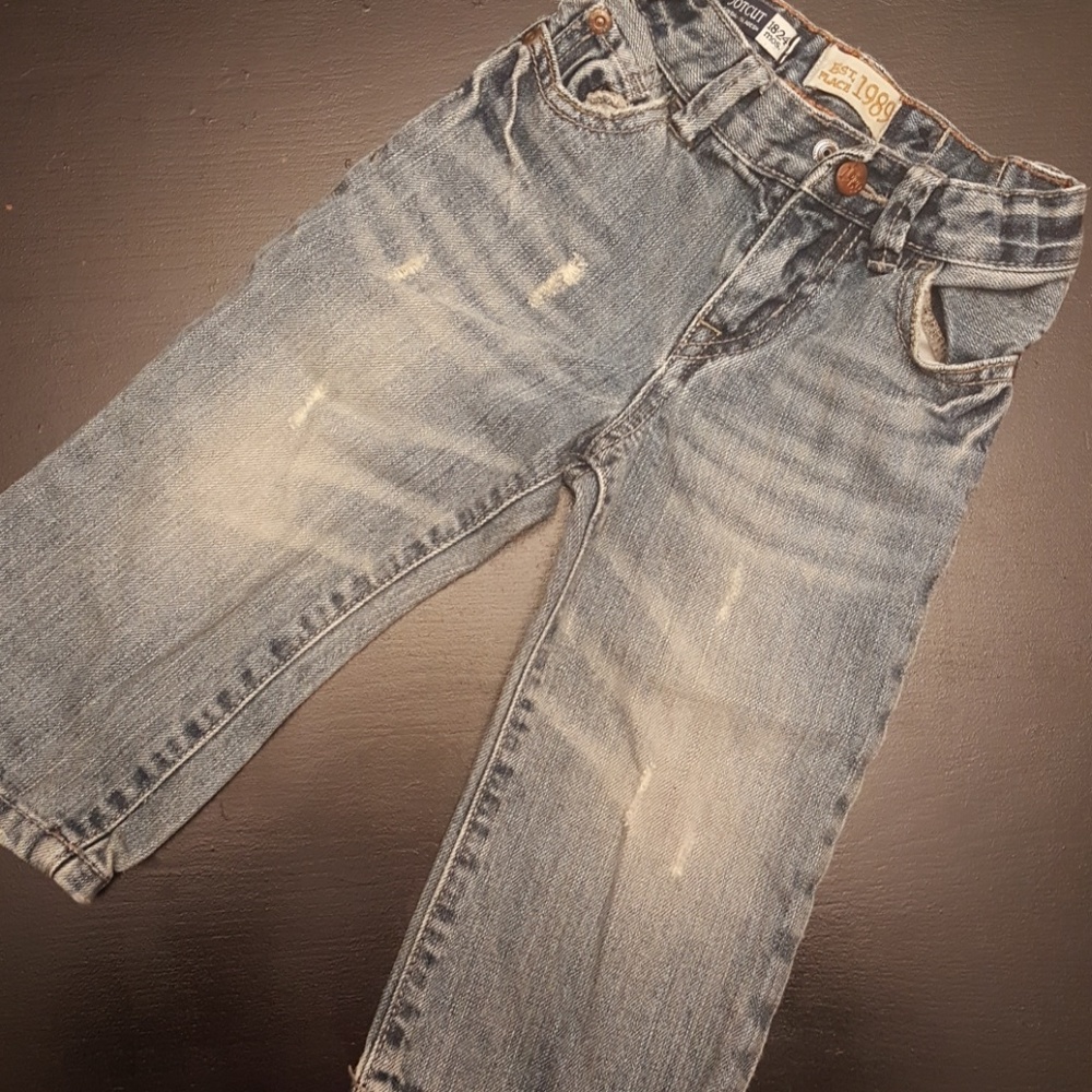 📣5 for $25🚨 Distressed Bootcut Jeans (18-24m)